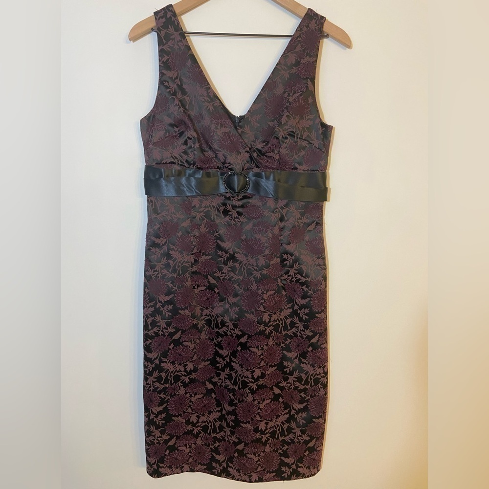 Nwt Karen Kane Floral Mini Dress Women’s Size 4 Sleeveless Satin Belted